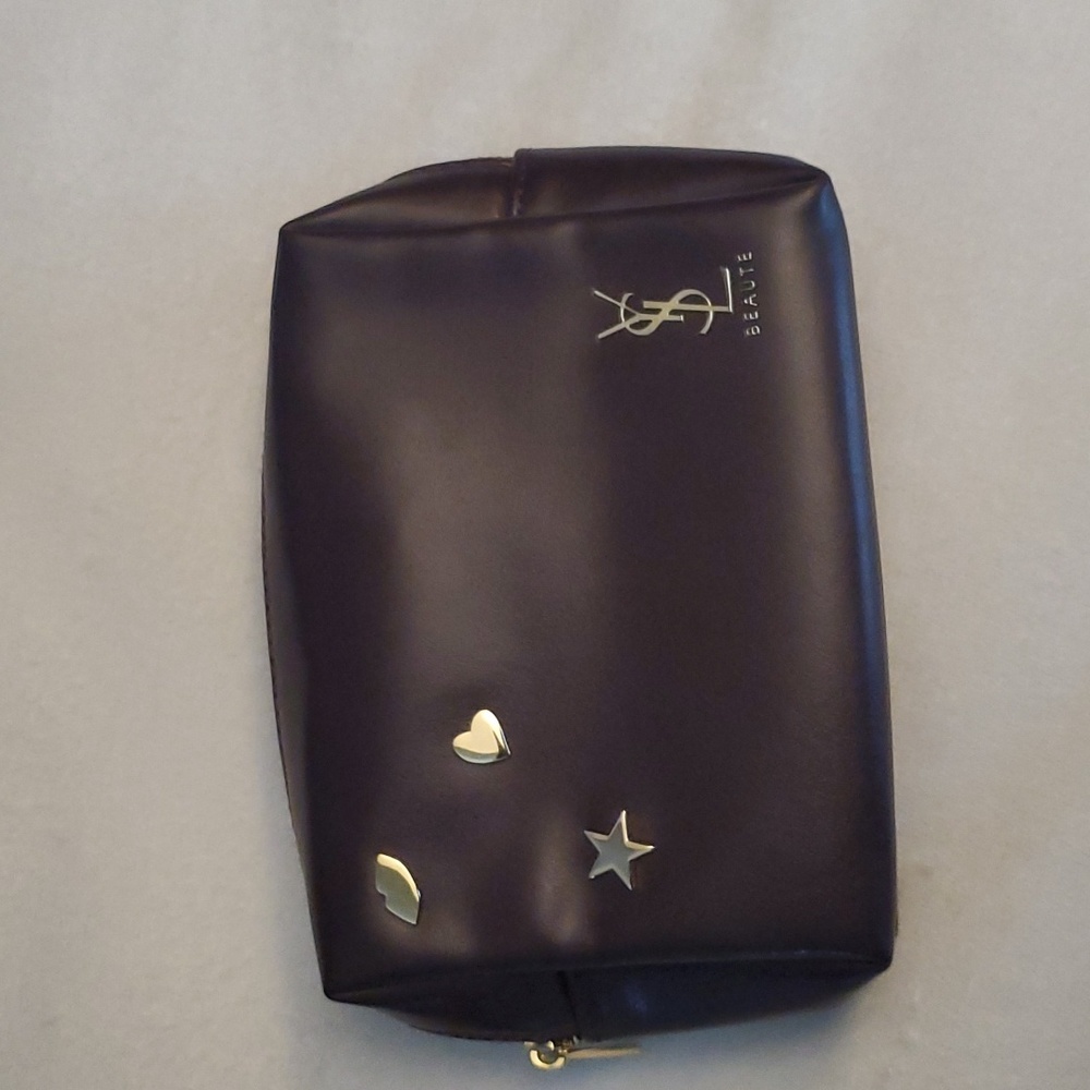 YSL pouch bag👝